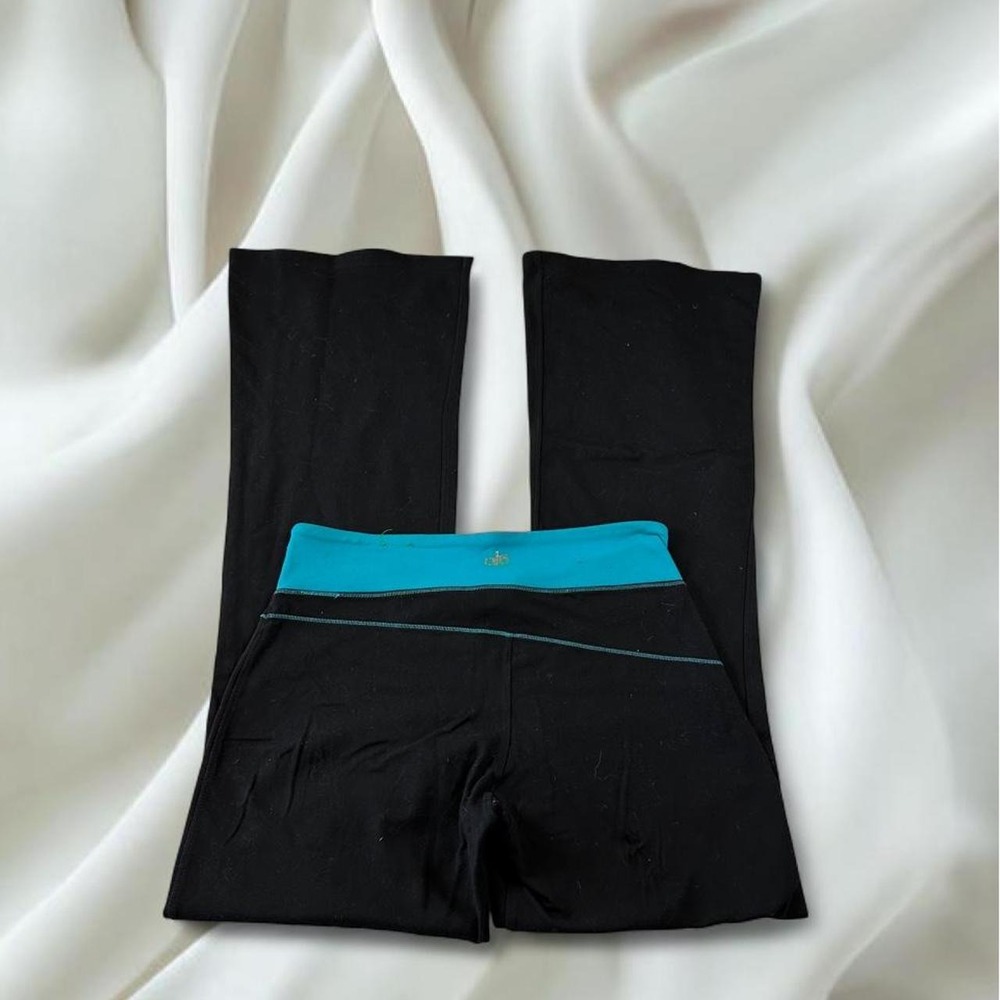 Alo Yoga black teal flare leggings y2k mcbling athletic workout